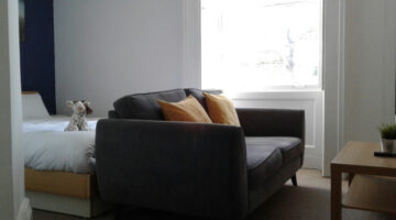 AzZule - Allendale Apt Living Rm 1800 x 1000-202308232247